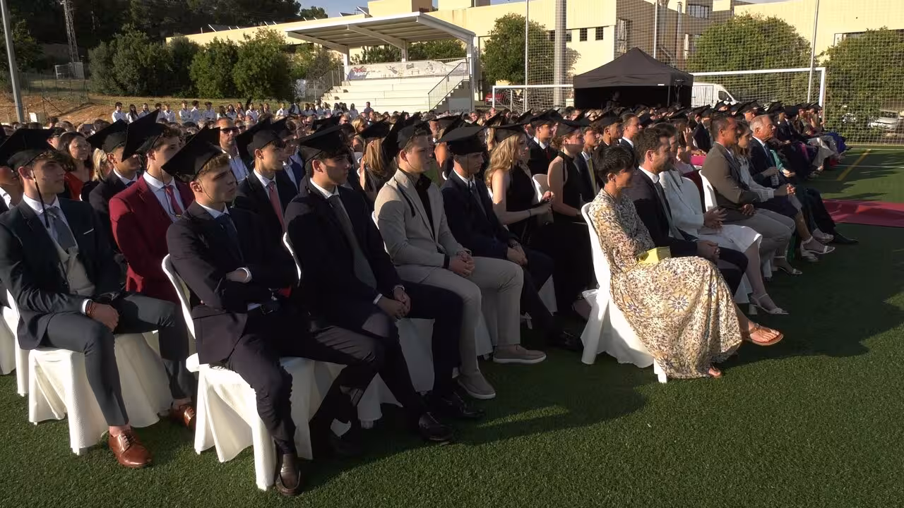 E_Graduacion Agora - marta