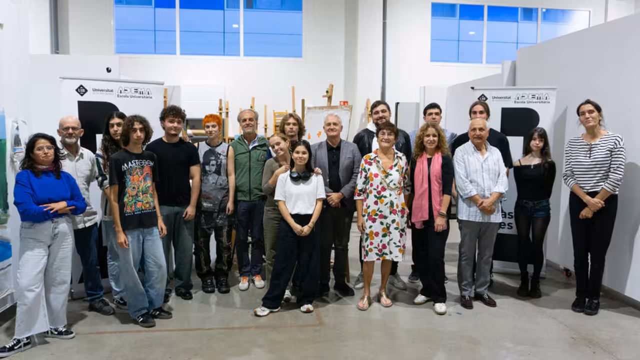 FOTO FAMILIA ESTUDIANTES LONDRES