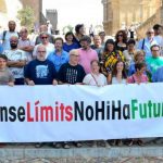 Más de 400 personas se unen al manifiesto 'Sense límits no hi ha futur'