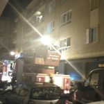 Dos mujeres y un bebé, intoxicados por el humo en el incendio de un piso en Palma