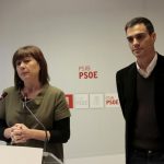 Armengol abandona a Pedro Sánchez y pide que los militantes elijan líder
