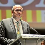 Ensenyat pide la dimisión de Rajoy: "la violencia es incompatible con la democracia"