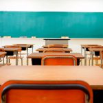 Critican la "competencia desleal" de profesores de centros de formación por impartir clase en sus domicilios
