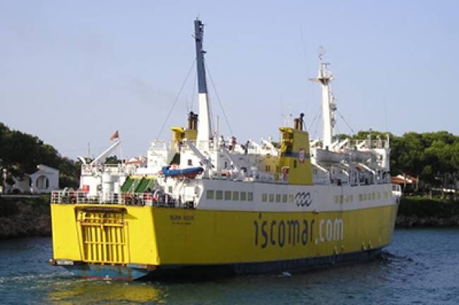 Ferry de Iscomar