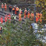 Cinco muertos y más de 50 heridos por un tranvía volcado en Londres