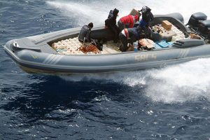 Una banda de narcotraficantes localizaba la droga en el mar a través de GPS