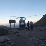 Rescatan a un excursionista tras extraviarse y pasar la noche en la montaña