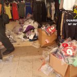 Intervienen en comercios de Cala d'Or y Porto Cristo cerca de 4.300 prendas deportivas falsificadas