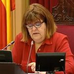 Huertas pide perdón por la "lamentable" situación del Parlament