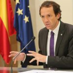El Govern pide a Madrid que baje a 60 euros la tarifa de referencia de los vuelos interislas