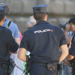 La Policía sorprende a tres personas traficando con droga en Eivissa