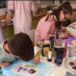 El Centro Cultural Sa Nostra acoge la exposición solidaria 'L'Art Ajuda als Refugiats'
