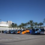 Aviba denuncia el grave problema que les supone la prohibición de estacionar los autobuses de excursiones en la Escollera