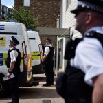 La Policía registra la casa de uno de los terroristas y detiene a doce personas