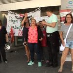 Los trabajadores de limpieza del aeropuerto de Eivissa recurren a la caridad para poder comer