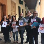 Los sindicatos reclaman la gratuidad del parking de Son Espases con 6.000 firmas