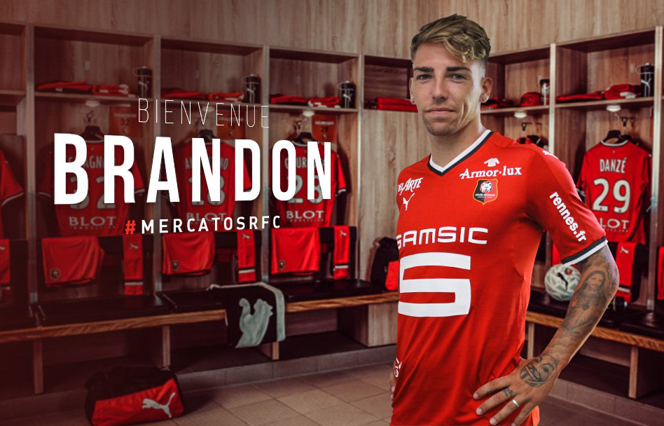 Brandon posa con la camiseta del Rennes