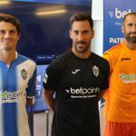 El Atlético Baleares presenta sus nuevas equipaciones y patrocinador para 2017/18