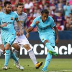 Neymar se despide de sus compañeros en la Ciudad Deportiva del Barça