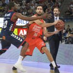 Joan Sastre renueva con el Valencia Basket hasta junio del 2021