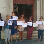 Un grupo de mujeres se concentra en Palma en apoyo a Juana Rivas