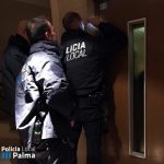 La Policía de Palma rescata a un grupo de personas atrapadas en un ascensor