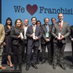 Eroski recibe el premio a la mejor franquicia de comercio de España