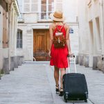 Alianza entre Aptur y Airbnb para potenciar el turismo sostenible