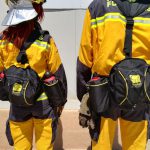 El Ibanat reparte mochilas especiales de intervención contra incendios