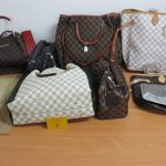 Detenido por vender artículos falsificados en un mercadillo de Maó