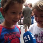 La lluvia no consigue deslucir los juegos infantiles de Sant Llorenç