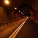 Crítico un motorista de 18 años al colisionar con un camión en el túnel de Sóller