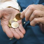 La pensión media de jubilación sube 1,26 euros en marzo