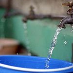 El suministro de agua potable, a debate en el Parlament