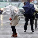 Protección Civil mantiene la alerta por lluvias intensas y viento fuerte en Balears