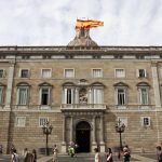 La Guardia Civil registra la Generalitat y Òmnium Cultural