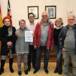 Los jubilados de Marratxí recogen firmas para que Rajoy suba las pensiones