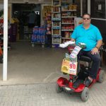 Francisco Pascual, vendedor de la ONCE, vuelve a repartir suerte en Marratxí