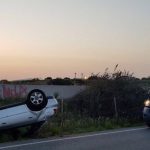 Un conductor da positivo en alcohol tras salirse de la autopista y volcar en el camino de Can Pastilla