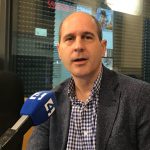 Pau Monserrat: "Los partidos políticos están condicionados por los bancos"