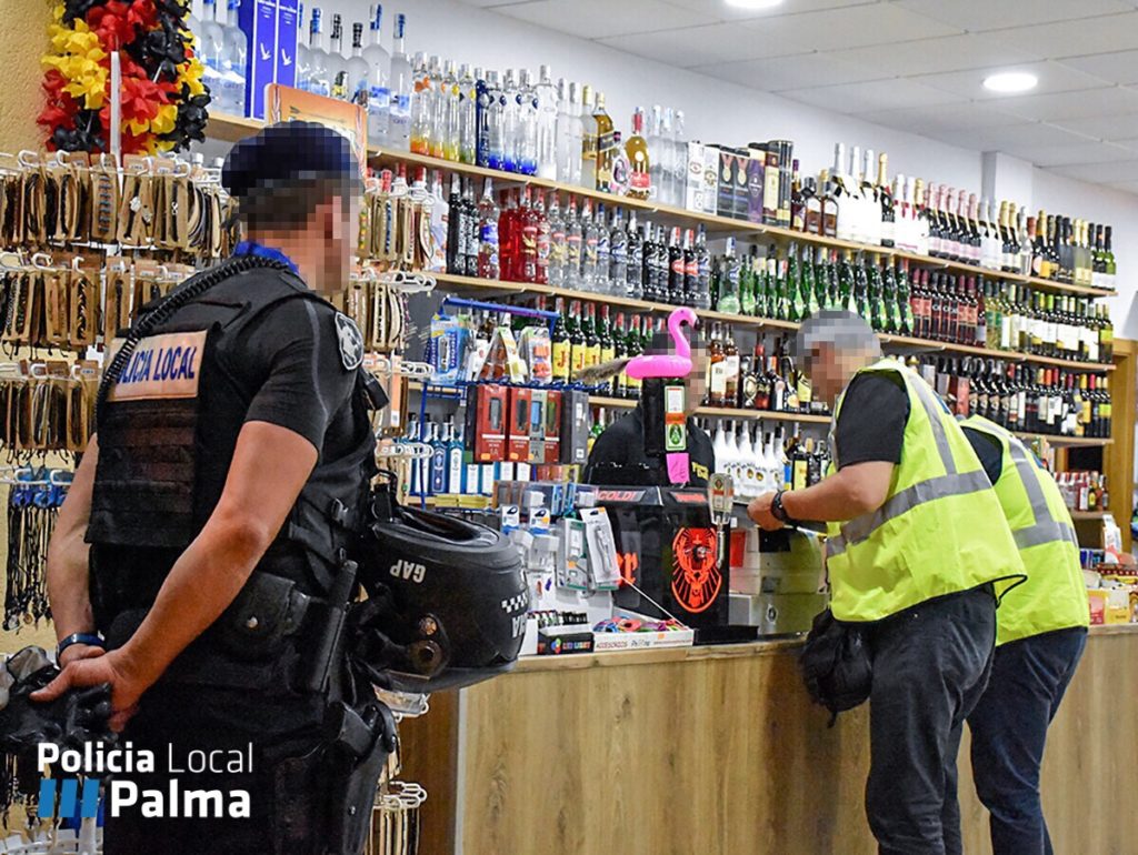 PLatja de Palma, Policía Local inspecciones