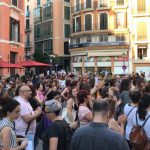 Unas 300 personas protestan en Palma contra la puesta en libertad de 'La Manada'