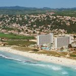 Melià Hotels International se compromete a mejorar los hoteles de Son Bou