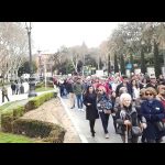 Miles de manifestantes recorren Palma en contra del requisito del catalán en IbSalut