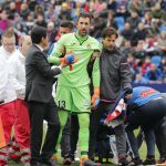 Diego López fuera de peligro al sufrir un fuerte traumatismo craneal ante el Levante