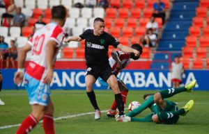 El Málaga gana en Lugo