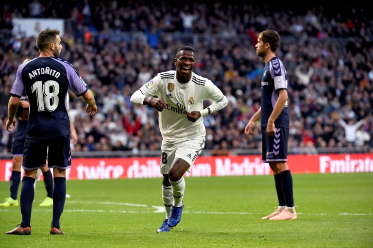 Vinicius marca ante el Valladolid