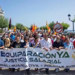 Cientos de policías nacionales y guardias civiles piden en Santander la revisión del acuerdo de equiparación salarial