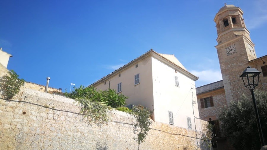Lloseta, convento franciscanas