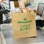 Mercadona retira las bolsas de plástico de sus supermercados en Balears